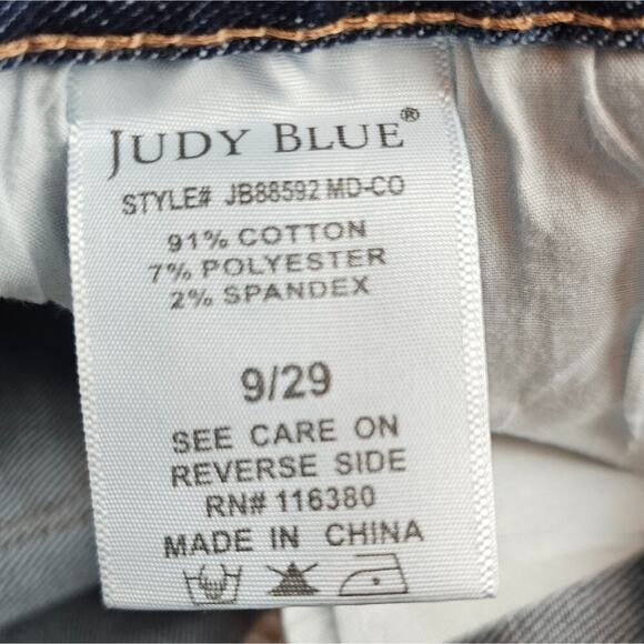 Judy Blue Wide Leg Jeans 29 Cropped Comfort Stretch Classic Blue Minimal Preppy - Picture 3 of 8